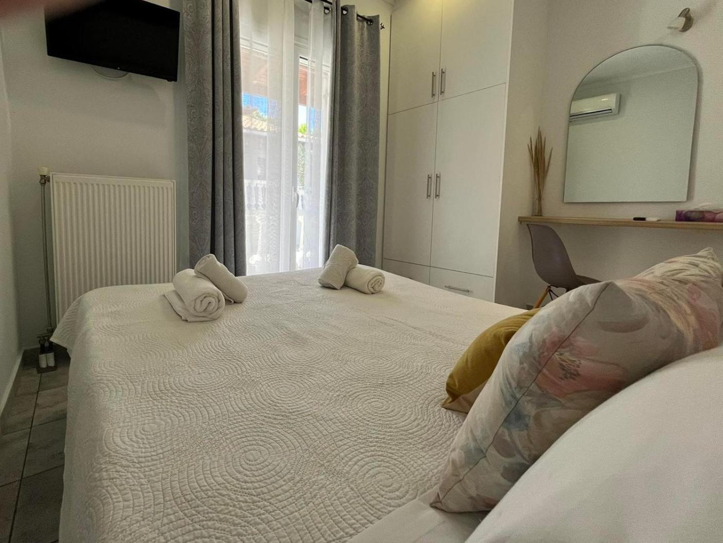 Villas Margaris Kalamaki  Bagian luar foto